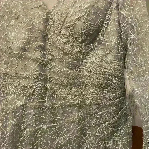 Mac Duggal Long Sleeve V Neck Midi Dress in Platinum 12408 Size 14 NWT - Picture 4 of 14